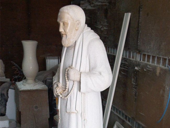 Scultura statua Padre Pio